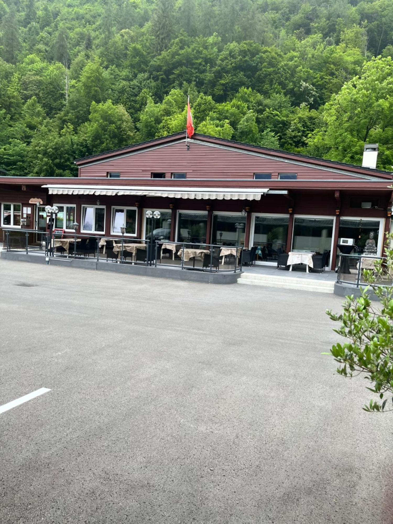 The River Village Interlaken Exterior foto