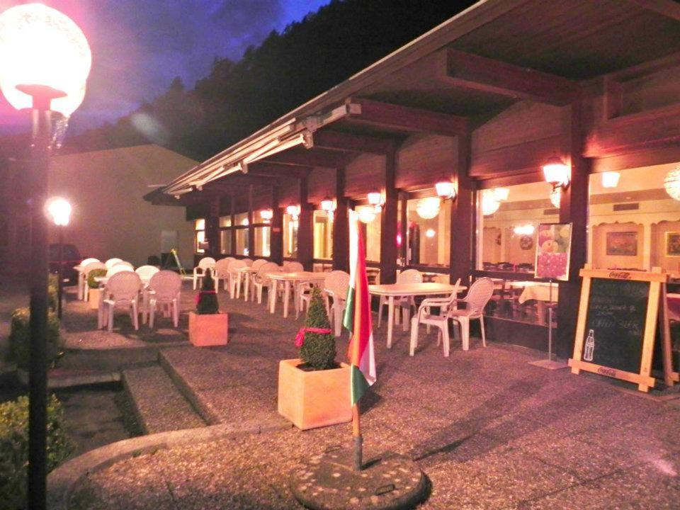The River Village Interlaken Exterior foto